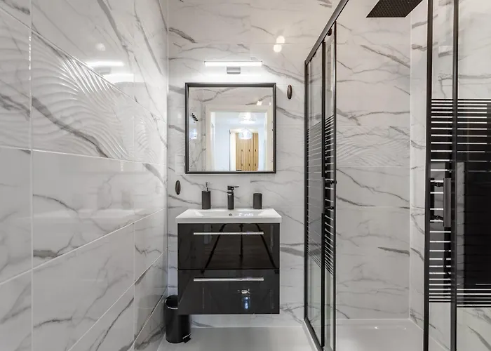 Invest Zeromskiego B3 斯克拉斯卡波伦巴